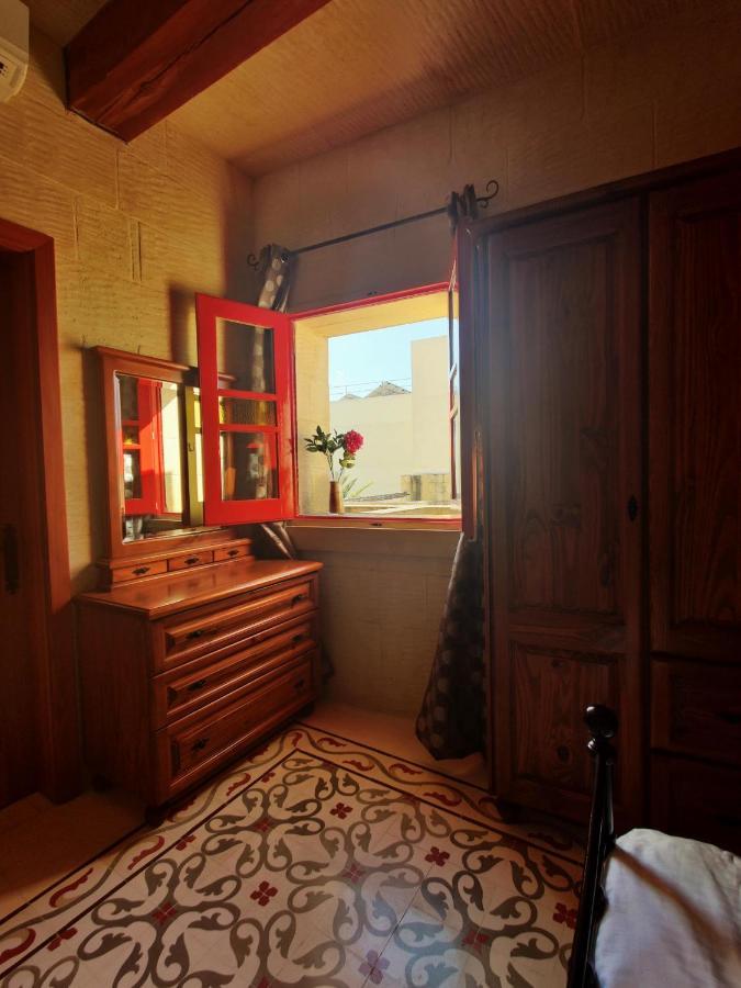 Rosehill Bed And Breakfast ซากฮรา ภายนอก รูปภาพ